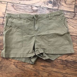 Patagonia women’s multi pocket cargo pant size 14